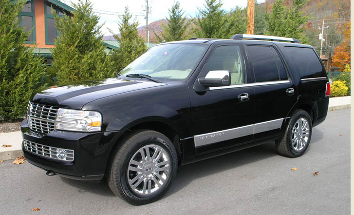 Lincoln Navigator 2