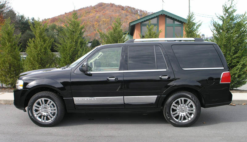 Lincoln Navigator 2